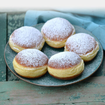 ECUADOR CARNIVAL - March 4, 2025 - National Today