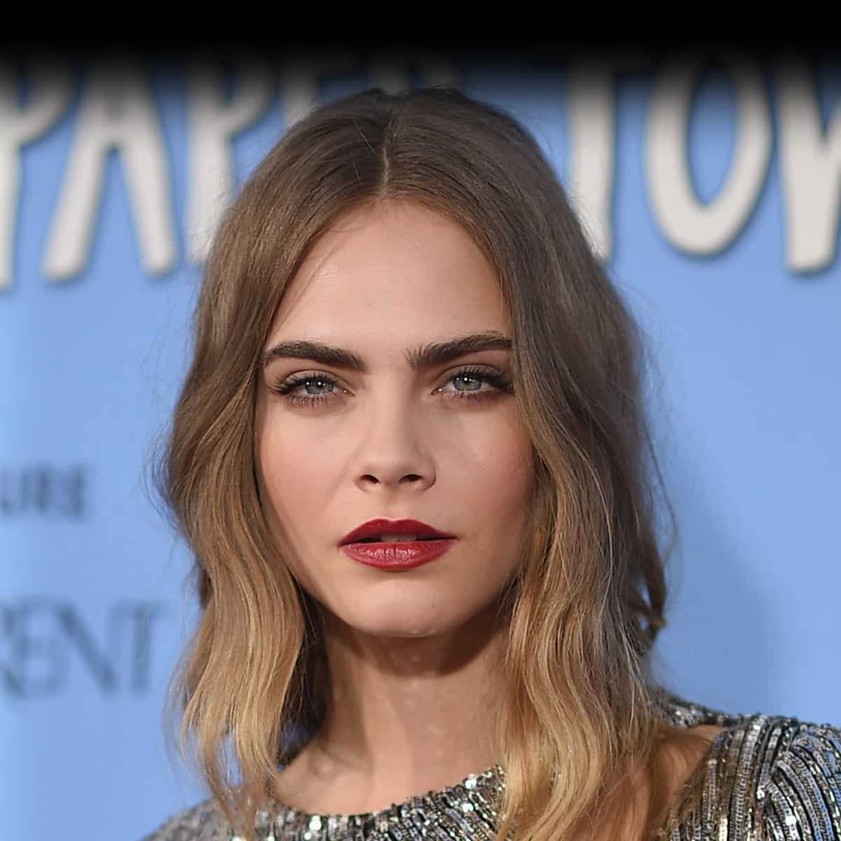 Cara Delevingne Chun Walls