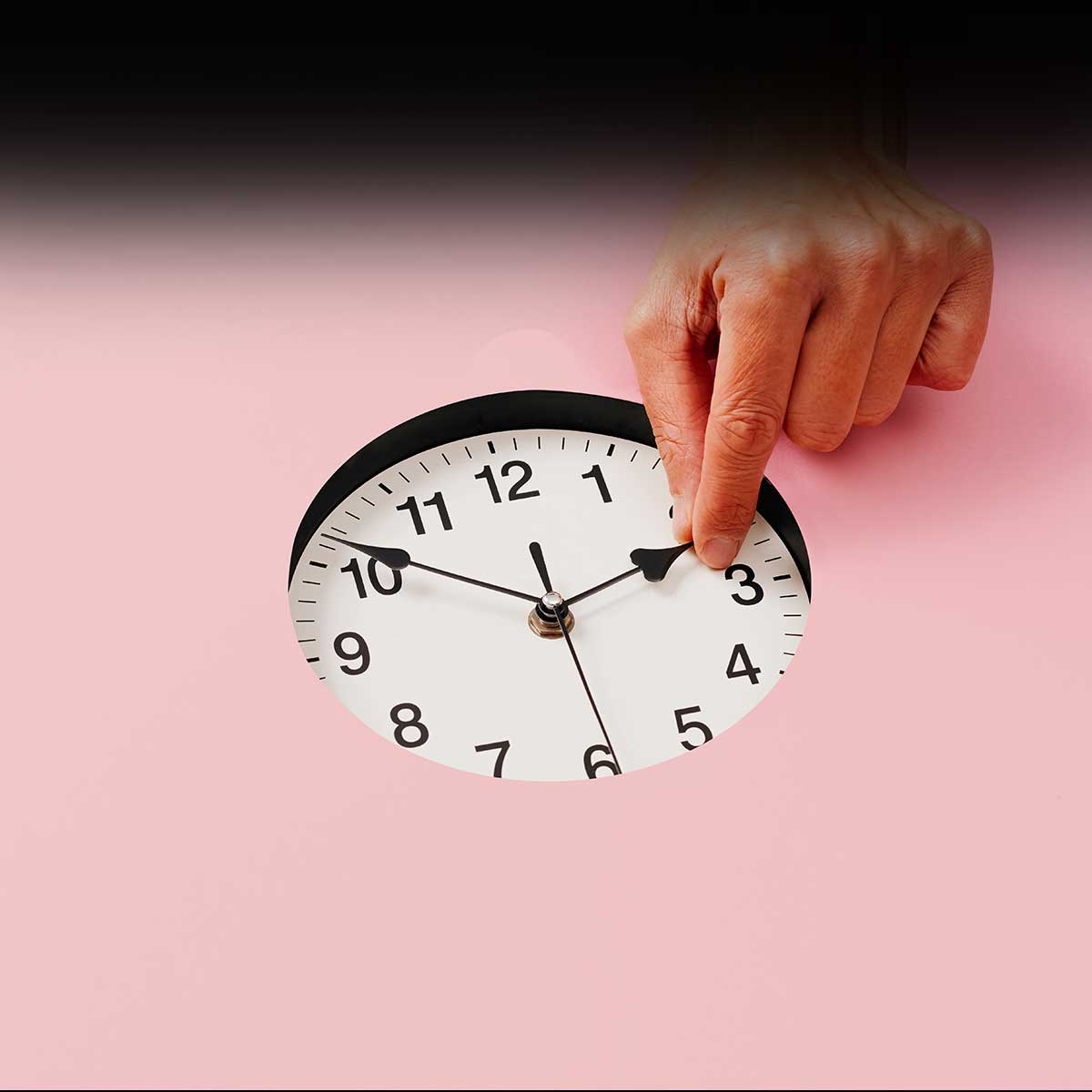 DAYLIGHT SAVING TIME STARTS March 10 2024 National Today