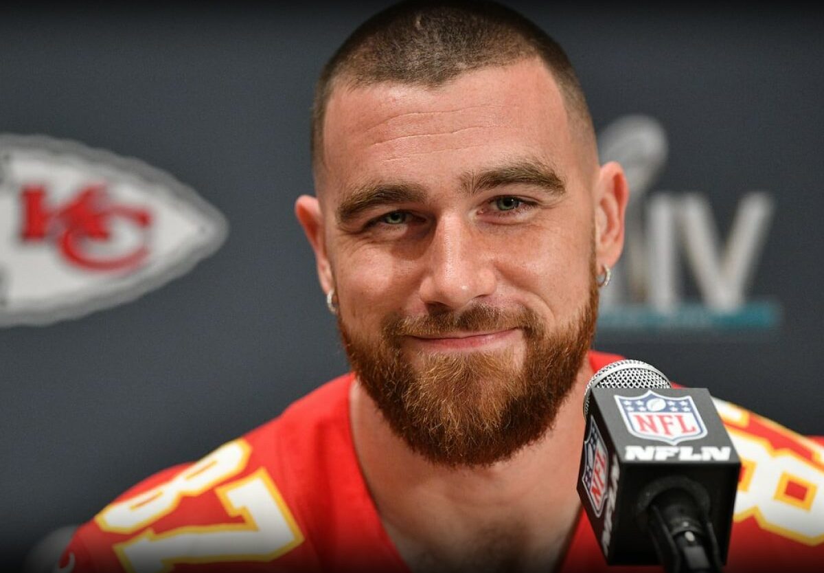 Travis Kelce Height