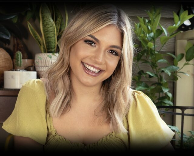 Giannina Milady Gibelli Age, Bio, Birthday, Family, Net Worth