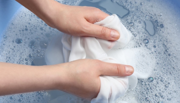 Best Detergent for Hand Washing Clothes