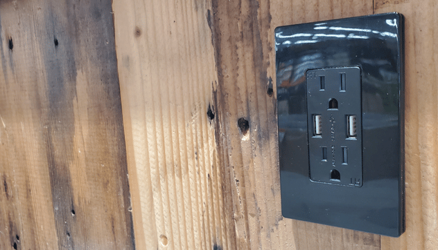 USB Wall Outlet