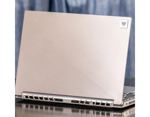 Predator Triton 300 SE 14" FHD IPS 144Hz Gaming Laptop