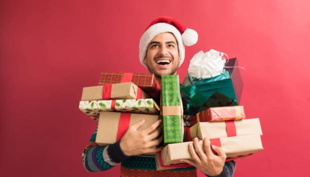 40 Christmas Gift Ideas for Men