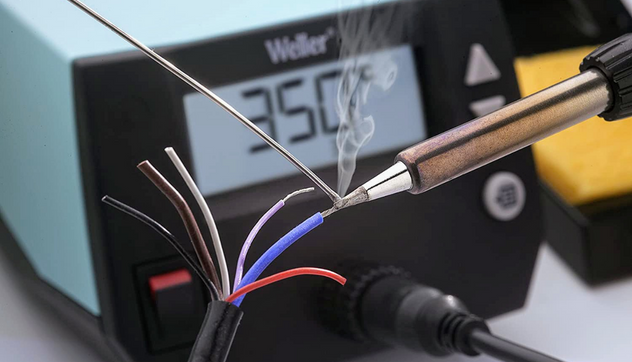 15-Watt Miniature Soldering Iron