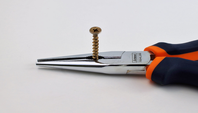 The Best Needle Nose Pliers Use to Lift Staples & Stretching Fabric